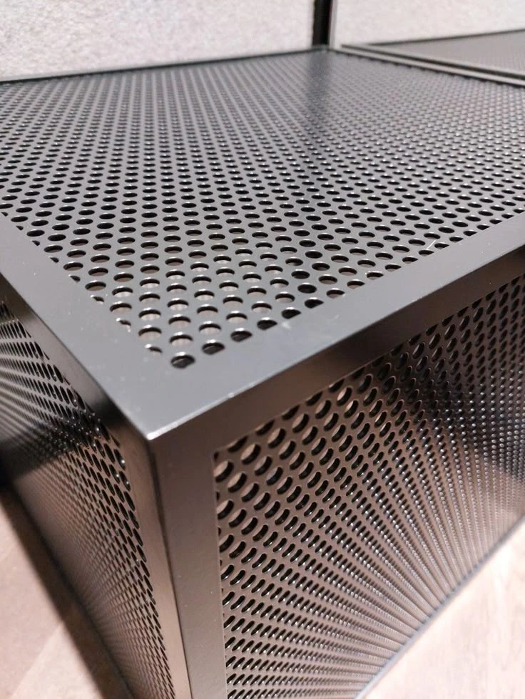 เหล็กกล่อง